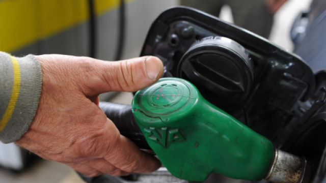 Benzina e accise: Appello di Federconsumatori al Governo perch&eacute; intervenga