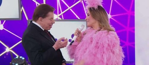 Claudia Leitte e Silvio Santos. (Arquivo Blasting News)