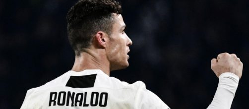 Cristiano Ronaldo &eacute; atualmente o jogador de futebol com mais seguidores no Instagram (Arquivo Blasting News)
