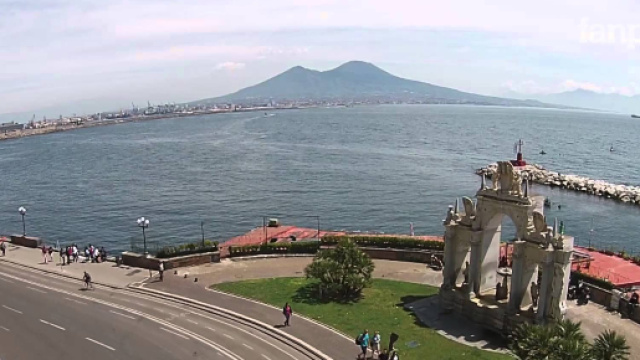 Lungomare di Napoli, da maggio diventa 'Plastic free'