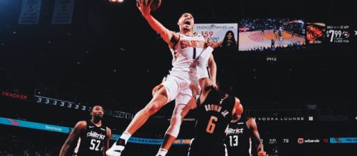 Devin Booker had another game of at least 50 points on Wednesday (Mar. 27). [Image via NBA/YouTube]