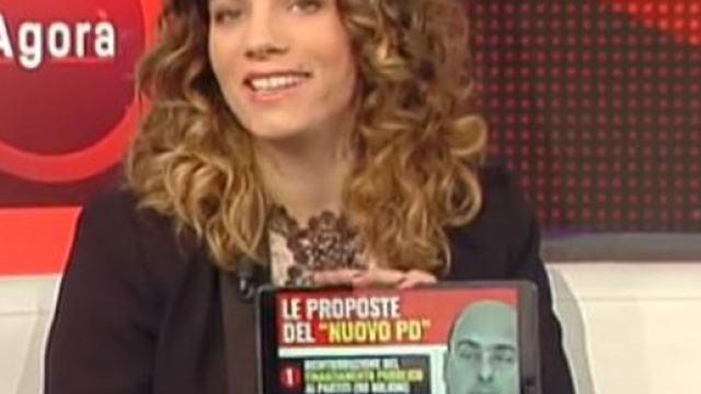 Baldino (M5S) fa vedere le proposte del nuovo Pd