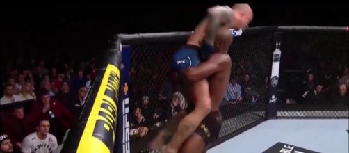 UFC lightweight champion Jon Jones manages to retain his title against Anthony Smith. [Image Credit: The Q 365 - YouTube]