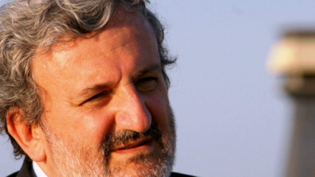 Brindisi, Michele Emiliano tira in ballo la Scu: 'Saracino difende i mafiosi'