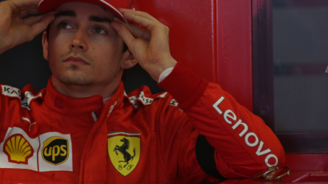 Charles Leclerc rinuncia alla vittoria per problemi tecnici