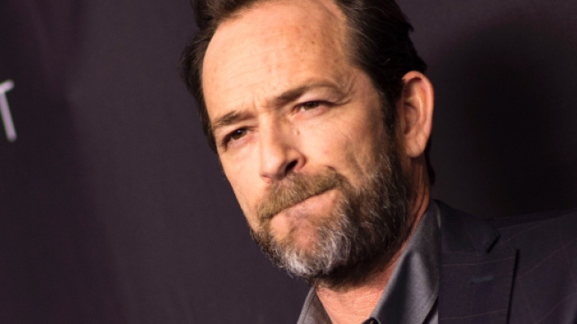 Luke Perry est d&eacute;c&eacute;d&eacute; &agrave; l'&acirc;ge de 52 ans des suites d'un AVC