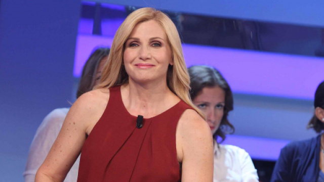 Lorella Cuccarini, gaffe a Otto e mezzo