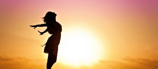 Dia 8 de Mar&ccedil;o, n&atilde;o importa como, mulher sua alma dan&ccedil;a, canta e extravasa. (Foto: Reprodu&ccedil;&atilde;o/Pixabay)