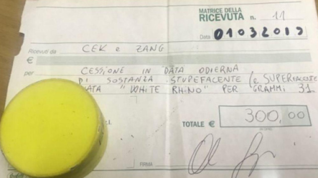 Arezzo, ventunenne spacciava droga e rilasciava ricevuta