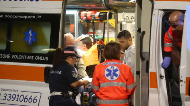 Tragedia di Carnevale, bimbo cade dal carro: &egrave; grave