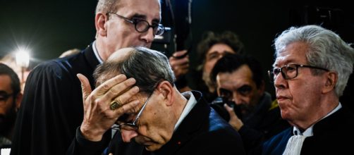 El Cardenal Phillippe Barbarin durante el juicio contra &eacute;l y otros acusados de pederastia.