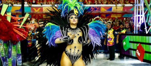 Mileide Mihaile estreia na avenida com mai&ocirc; cavado sob os olhares ... - com.br