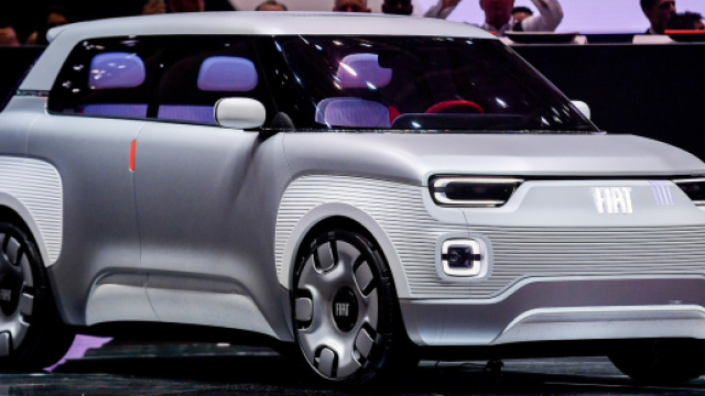 Fiat Centoventi, il prototipo esposto al Salone di Ginevra| Automobile ... - automobilemag.com