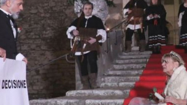 Trono Over di Uomini e Donne: Gemma Galgani dice no alla "decisione" di Rocco Fredella