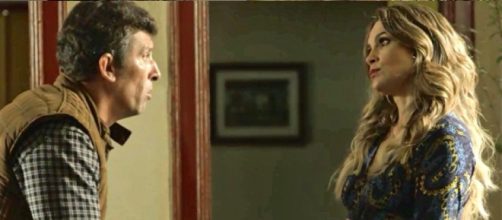 Joubert e Rita de C&aacute;ssia em O S&eacute;timo Guardi&atilde;o. (Foto: Reprodu&ccedil;&atilde;o/TV Globo)