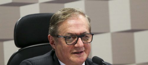 Carta para as escolas enviada por Ricardo V&eacute;lez Rodr&iacute;guez ainda causa pol&ecirc;mica (foto: Marcelo Camargo/Ag&ecirc;ncia Brasil)