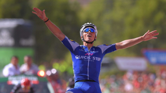 Julian Alaphilippe remporte les Strade Bianche