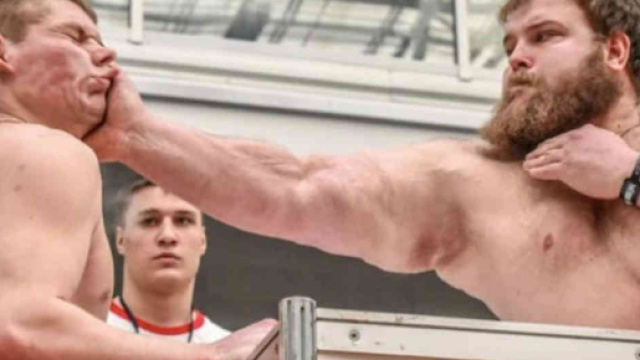 Campionato di schiaffi in Russia
