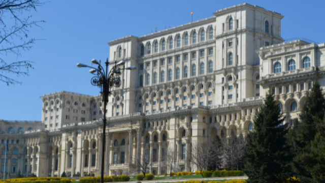 Come visitare il Palazzo del Parlamento di Bucarest - fanpage.it