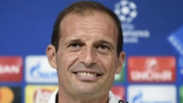 Massimiliano Allegri ha in serbo delle sorprese tattiche per Ajax-Juventus.