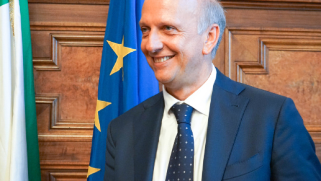 Concorso scuola: Bussetti attende l'autorizzazione del Mef per procedere.