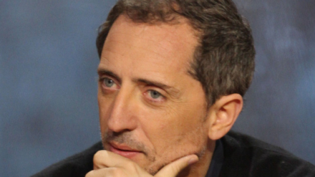 Gad Elmaleh c&eacute;libataire, le com&eacute;dien trahi par sa compagne ... - madamebuzz.fr