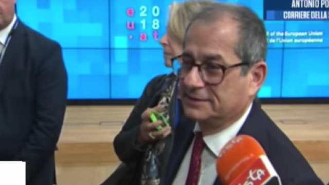 Tria commenta il contenuto del Def 2019