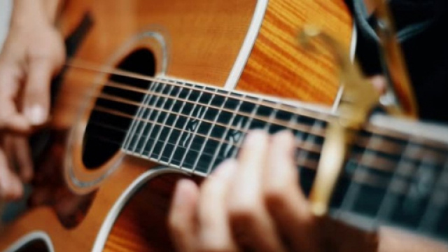 Roma, abusi durante le lezioni di chiatarra: arrestato insegnante di musica | repubblica.it