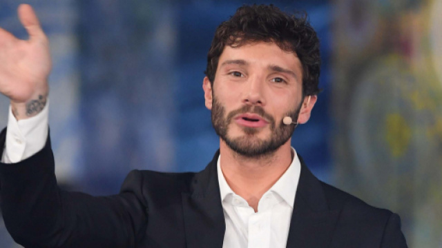 Stefano De Martino in Rai: Il treno dei desideri e Sanremo (RUMORS).