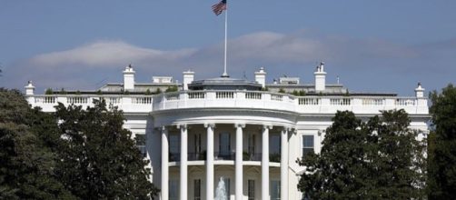 White House under lockdown after man set himself on fire - Image credit - Skeeze | Pixabay