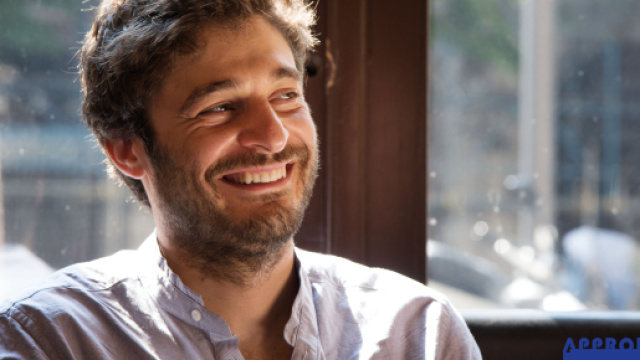 Lino Guanciale potrebbe presto interpretare di nuovo un commissario.