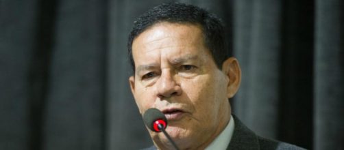 Marco Feliciano protocola pedido de impeachment contra Mour&atilde;o. (Arquivo Blasting News)