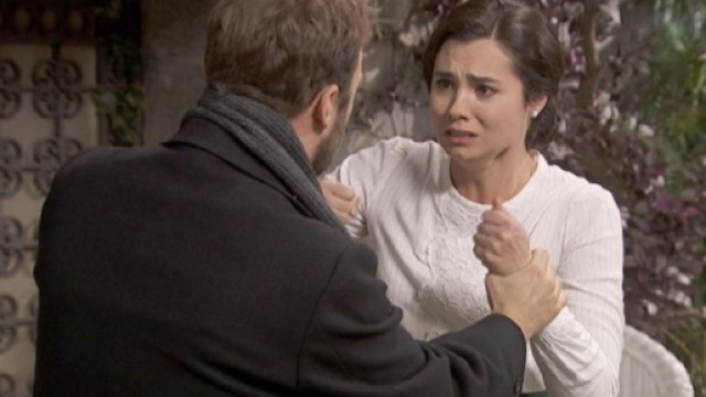 Trame Il Segreto: Maria apprende che Esperanza e Beltran hanno avuto un incidente