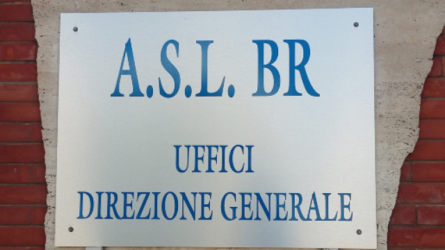 Brindisi, corruzione, truffa e falso nella Asl: 9 indagati, nel mirino degli inquirenti anche 2 Onlus