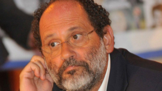 Parigi, Antonio Ingroia fatto scendere dall'aereo perch&eacute; in stato di ebbrezza | adnkronos.com