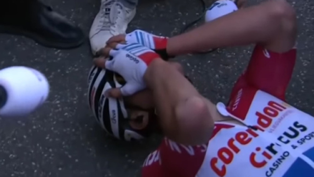 Mathieu Van der Poel, gioia e incredulit&agrave; all'arrivo dell'Amstel Gold Race