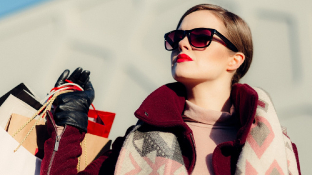 Oroscopo weekend 18-19 maggio: Sagittario galvanizzato, Bilancia in vena di shopping