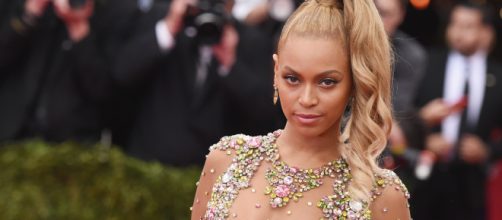 Beyonc&eacute; foi um dos artistas tra&iacute;dos. (Arquivo Blasting News)