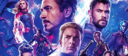 P&oacute;ster promocional de Avengers: End Game