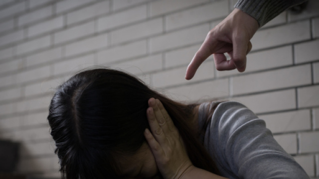 Monza, botte e minacce alla moglie italiana: marito egiziano allontanato di casa | benessereblog.it