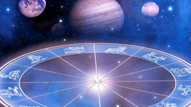 Oroscopo dell'ultimo weekend di aprile: agitazioni per la Vergine