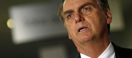 Bolsonaro rebate Lula e critica o STF. (Arquivo Blasting News)