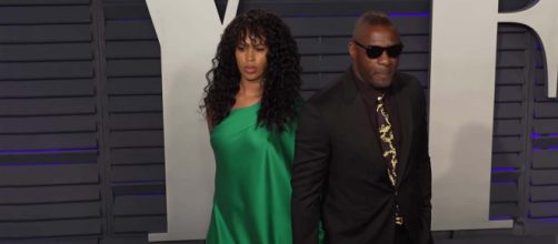 Idris Elba marries longtime girlfriend Sabrina Dhowre in Morocco. [Image E! News/YouTube]