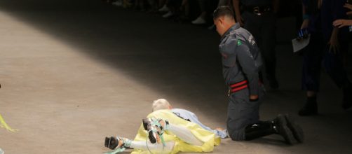 Modelo passou mal durante o desfile. (Arquivo Blasting News).