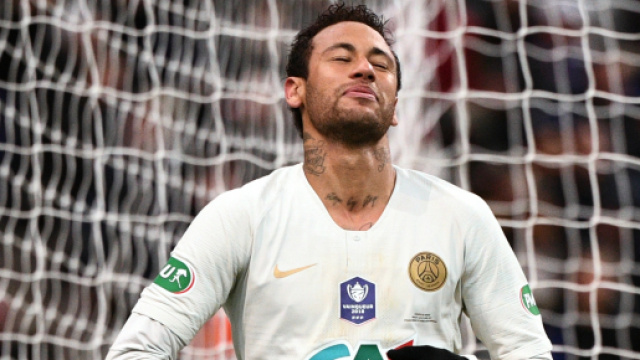 Coupe de France : Le PSG tombe face &agrave; Rennes et manque un 13e sacre