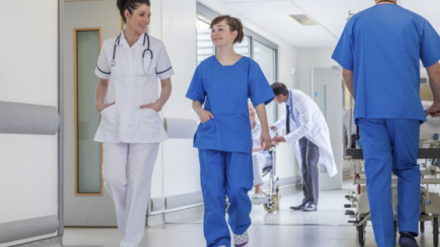 Concorso per infermieri in Campania, assistenti sociali a Riccione e conservatore museale in Lombardia