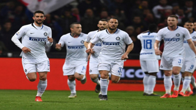 L'Inter batte il Genoa 4-0 e vola a pi&ugrave; quattro sul Milan