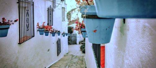 Andalucia has a number of beautiful Pueblos Blancos (white villages) up in the hills. [Image Pixabay]