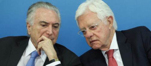 Temer e Moreira Franco podem ter sido informados sobre pris&atilde;o horas antes - (Arquivo Blasting News)