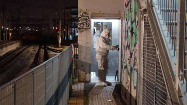 Libero anche il terzo indagato per lo stupro a Napoli